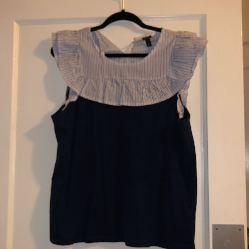 J. Crew top. - Picture 2 of 4